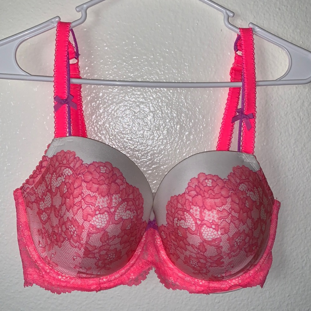 VICTORIA’S SECRET DREAM ANGELS LINED DEMI BRA SIZE 34DDD